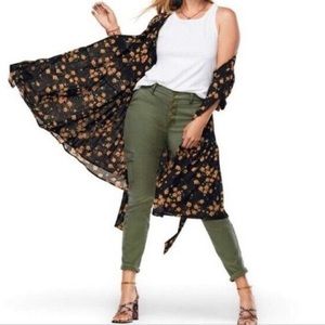 Cabi Green Button Fly Cargo Pants